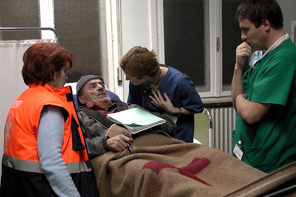 Moartea_domnului_Lazarescu scena